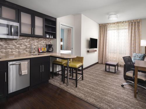 Staybridge Suites Seattle - South Lake Union, an IHG Hotel Image