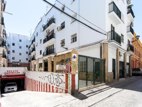 Cs Para Familias junto a Plaza de San Marcos