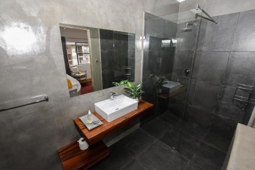 Koupelna v ubytování OnQ Accommodation