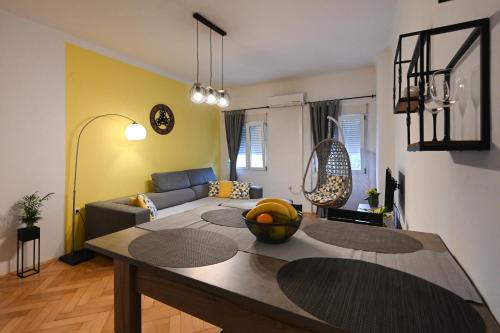Posteľ alebo postele v izbe v ubytovaní Zara Apartment