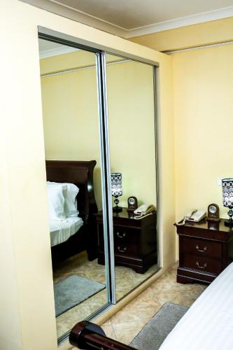  Brisotel - Beira Mar -  Chambre  photo :   Tea/Coffee maker    Minibar    Bath                           