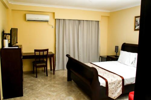  Brisotel - Beira Mar -  Chambre  photo :   Tea/Coffee maker    Minibar    Safety deposit box                           