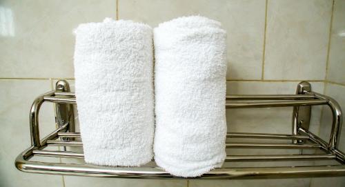  Brisotel - Beira Mar -  Chambre  photo :   Tea/Coffee maker    Minibar    Bath                           