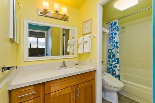 Royal Kuhio 1705 - Spacious Corner Unit with Stunning Mountain Views in the Heart of Waikiki!_3