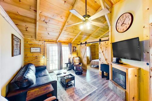 The Eldon Cabin Experience – ఫోటోలు 2