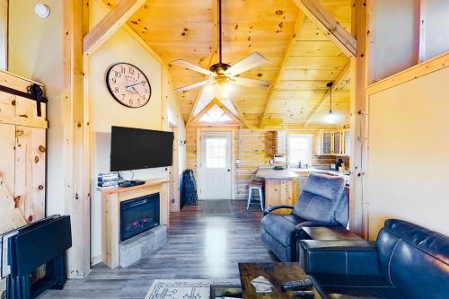 The Eldon Cabin Experience – Photos 4