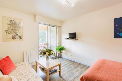 Photo de la galerie de l'établissement Location petit F1 neuf à Chatel-Guyon (63140), à Châtel-Guyon