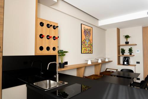 ZOE LUXURY SUITES photo 72