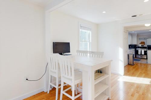 Cape Cod Charmer – Photos 3