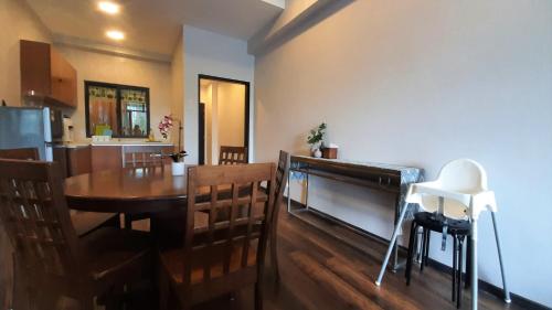 Η κουζίνα ή μικρή κουζίνα στο G Residence - 3R2B The Retreat, Aranda Nova, Cameron Highlands