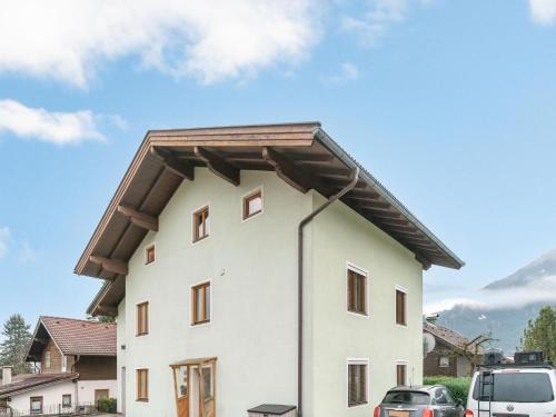 Large holiday apartment for groups in Lengdorf near Niedernsill