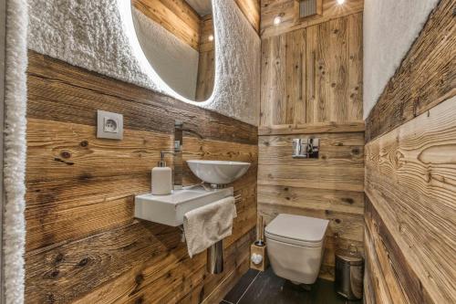 Koupelna v ubytování Le petit cœur de Megève -Mont770-