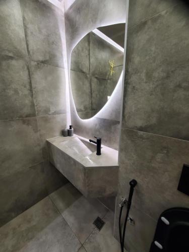 Un baño de Green point