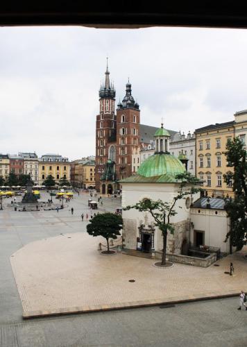 Main Square 18 view 2