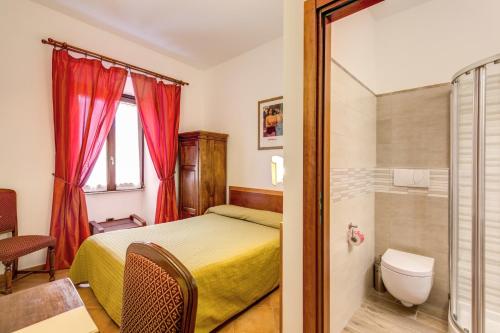 Koupelna v ubytování Hotel Gea Di Vulcano