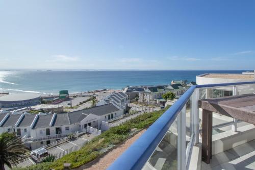 Penthouse Unit - Denver CO Real Estate - Zillow - Penthouse Suite Apartments