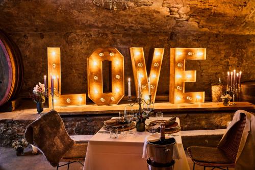 Εστιατόριο ή άλλο μέρος για φαγητό στο Weinforum Franken Hotel & Restaurant