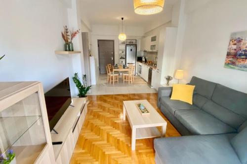 GPK Lux 2BR - 7 min walking to Acropolis