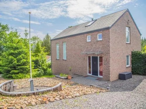 Holiday home Relais Le Roi with a terrace in Warisy picture