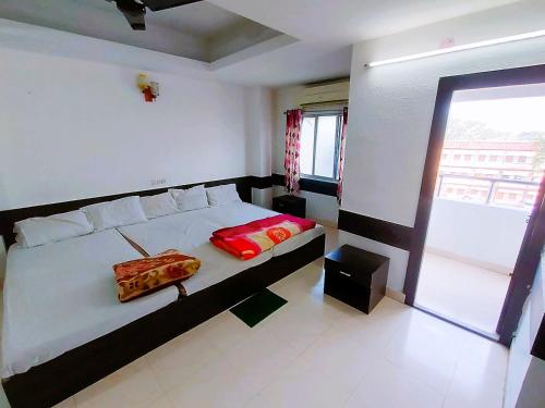 Posezení v ubytování STAYMAKER Chakra Nayan Tara Sonu Inn