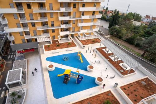 Mannequin - Contemporary apartment with garage, sea view and fast WiFi