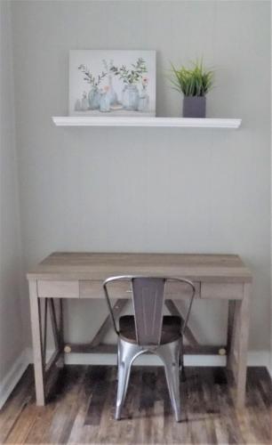 Beautiful Remodel Close To Bases – Photos 2