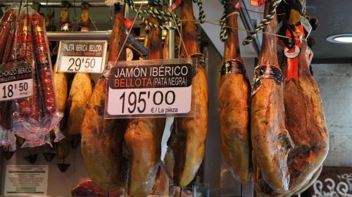 a bunch of sausages hanging in a store at Hostal Athenas in Sant Adria de Besos
