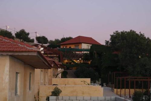 Gallery image of Green House in Zūbiyā