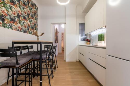 tuGuest Plaza Pescaderia - Catedral
