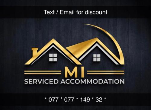 a text email for discountrendered accountantnotation at Modern 3BR House For Contractors in Stockingford