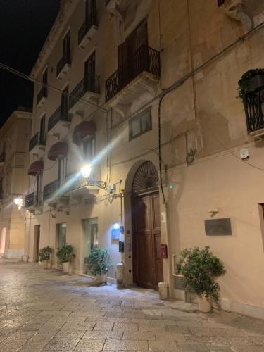 Φωτογραφία από το άλμπουμ του AlbaChiara Suite Rooms - City Center σε Τραπάνι