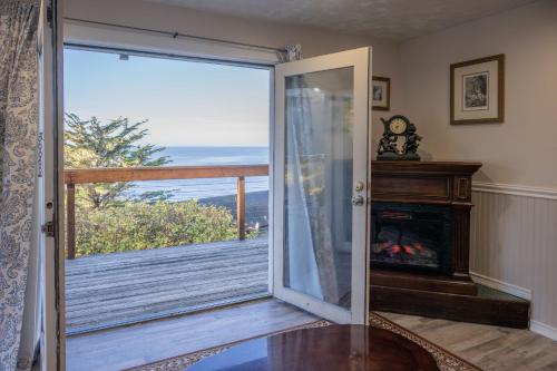 Gallery image of Wharf Master's Inn in Point Arena