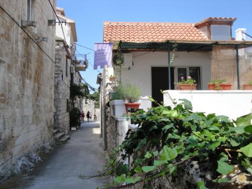 Gallery image of Apartments Haracic in Hvar