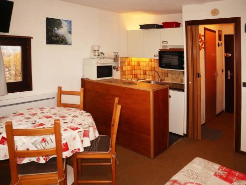 Studio confortable pour 4 au cœur des Orres, accès pistes - FR-1-322-53