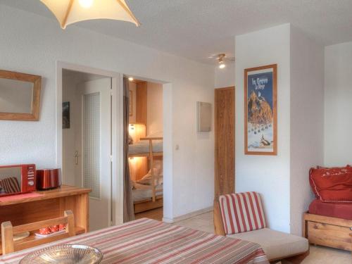 Postel nebo postele na pokoji v ubytování Appartement lumineux 2 pièces + coin montagne, 6 couchages, proche commerces et pistes - Monêtier-les-Bains - FR-1-330F-32