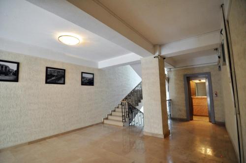 Galería fotográfica de Luxury Landing IV en Tiflis