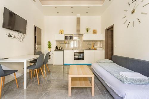 Modernized Condo at Király 51 1077 Budapest, 51 Király utca kép - 3