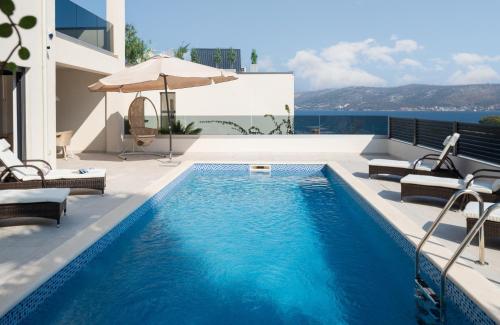 Beautiful Villa Beachfront Sun 2 – Photos 2