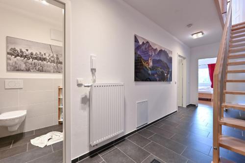 Bilik mandi di Chalet am Breitenberg Appartement CB 09