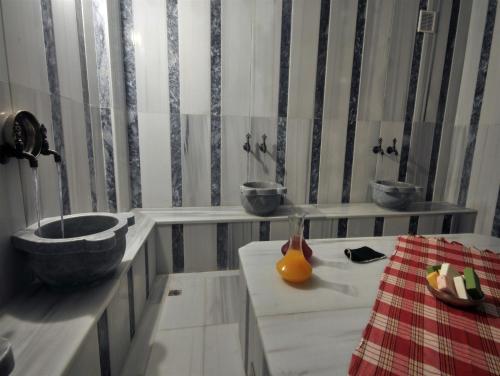 Gambar di galeri bagi Rhiss Hotel Bostanci di Istanbul