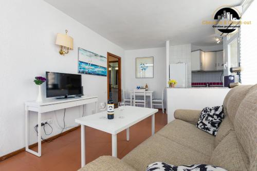 Zdjęcie z galerii obiektu Apartamento LAS TORRES Centro Torremolinos w mieście Torremolinos