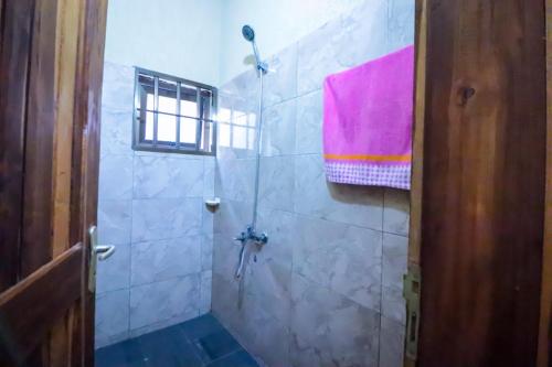 A bathroom at Villa Nika