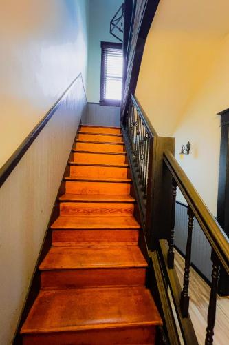 Φωτογραφία από το άλμπουμ του The Pub- 8BR Free Parking, Minutes From Falls & Casino σε Καταρράκτες του Νιαγάρα