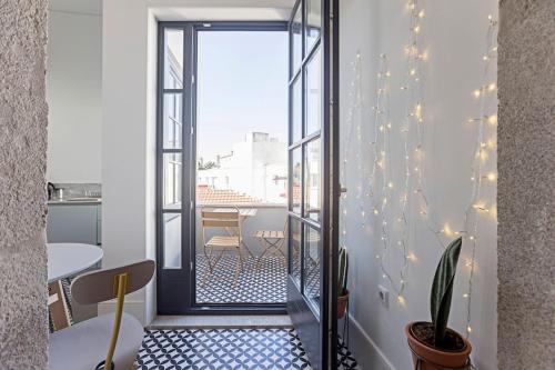O Aleph, irresistible duplex apt. w/AC and balcony