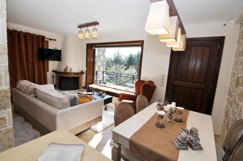 Гостиная зона в Parnassos Chalets