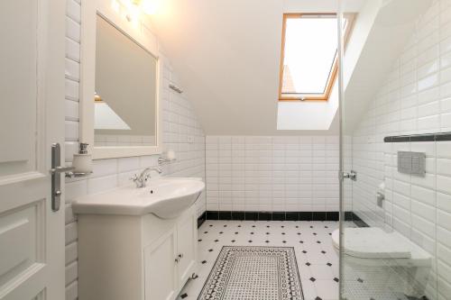 A bathroom at New apartment 6 - self check in, free parking