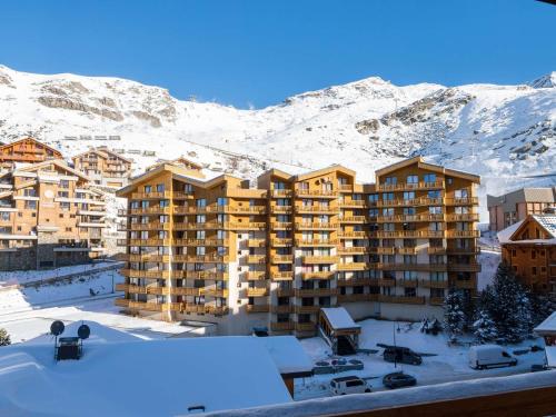 Appartement rénové Val Thorens - 4 pers, 2 chambres, balcon, plein cœur, proximité pistes, commerces