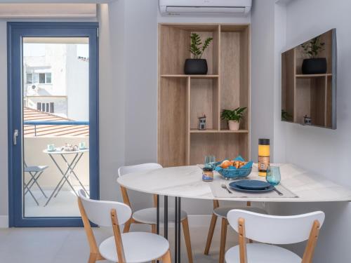 Evans Luxurious Apartment 1