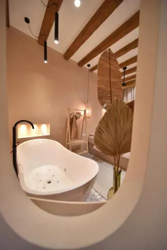 La Loge du Rêveur - Spa - Vieux-Lyon photo 1