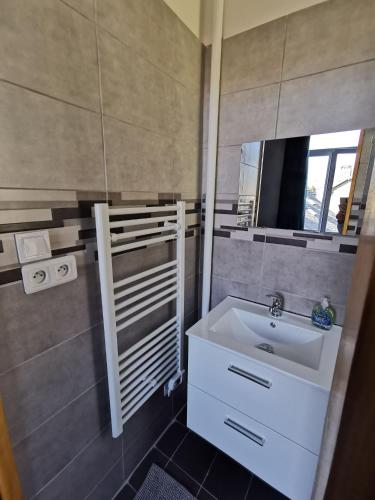 Photo de la galerie de l'établissement Studio 2 personnes, à Le Mont-Dore